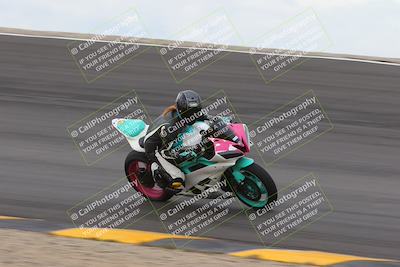 media/Jan-15-2023-SoCal Trackdays (Sun) [[c1237a034a]]/Bowl (1125am)/